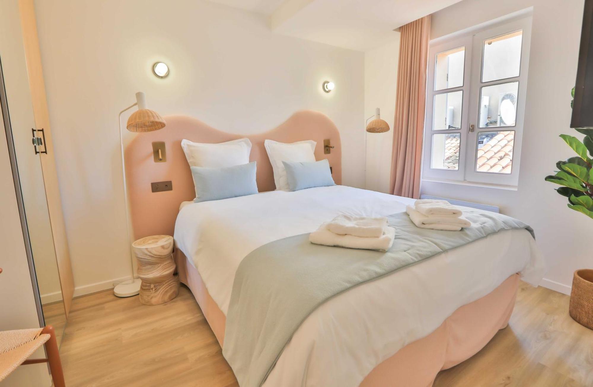 Nice 2 Bed Flat - Hyper Centre St Tropez Saint-Tropez Exterior photo